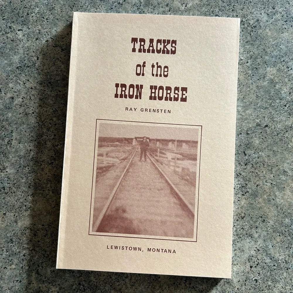 📕 Tracks of the Iron Horse Train [Ray Grensten], Lewistown, NWT, Western Decor